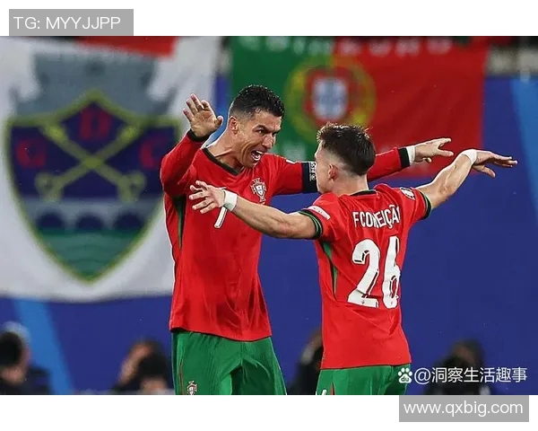 足球巨星风采尽显精彩时刻盘点，重温那些让人热血沸腾的经典瞬间